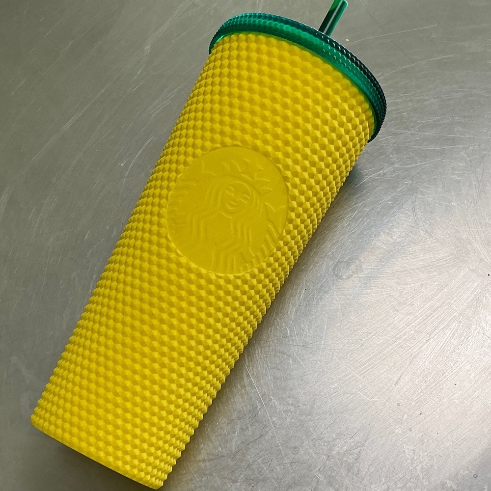 Starbucks 20oz  Hawaiian Pineapple tumbler